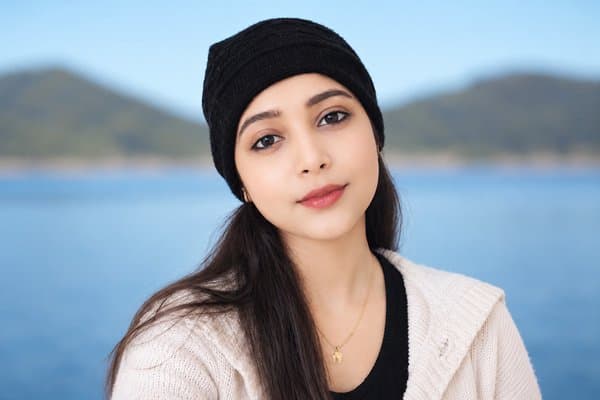 Meera Kulkarni
